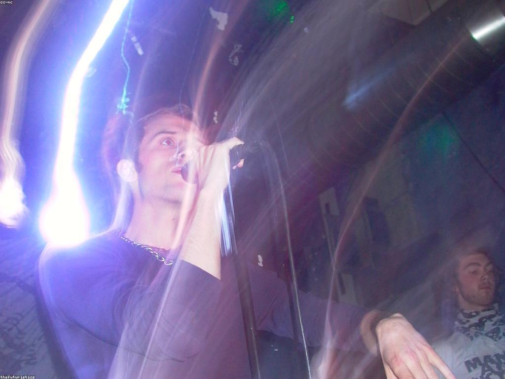 ការពិពណ៌នា VIP: សំបុត្រពិសេសនៃបទពិសោធន៍