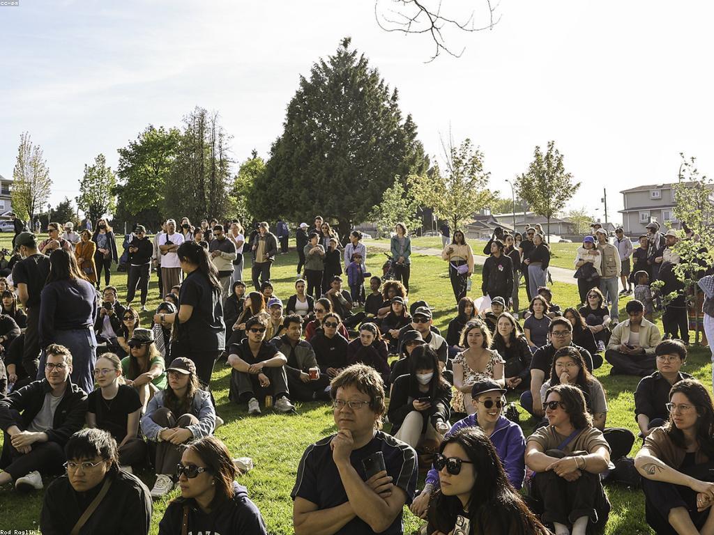 សារៈសំខាន់នៃការជាប់ជាមួយ